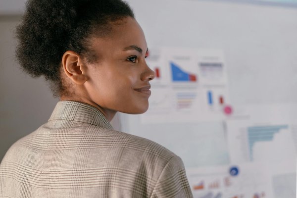 How to form a UK-based urban planning consultancy and navigate zoning laws?